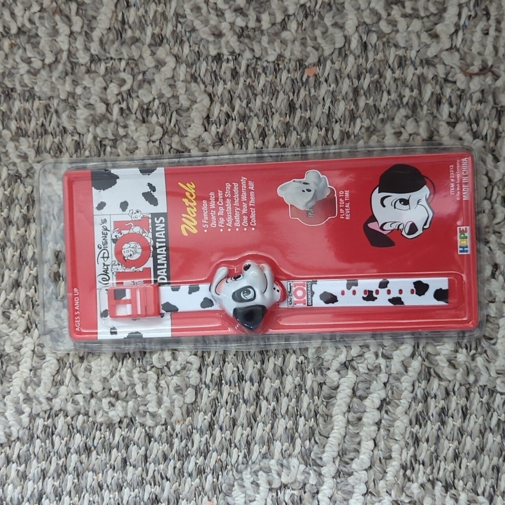NWT. Classic Vintage 101 Dalmatians kids digital watch. 101 Dalmatians